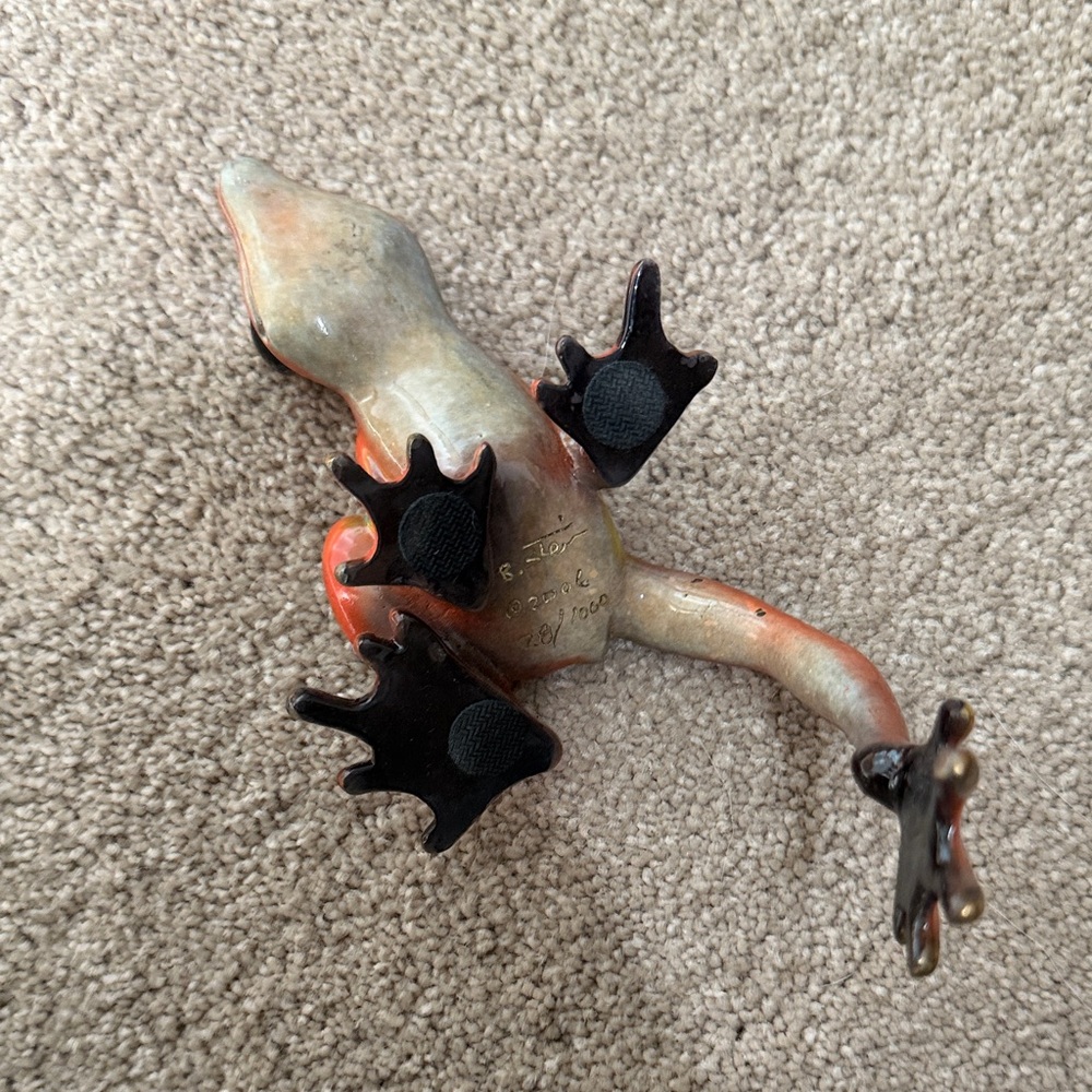 Bronze Frog - Picture 3 of 6